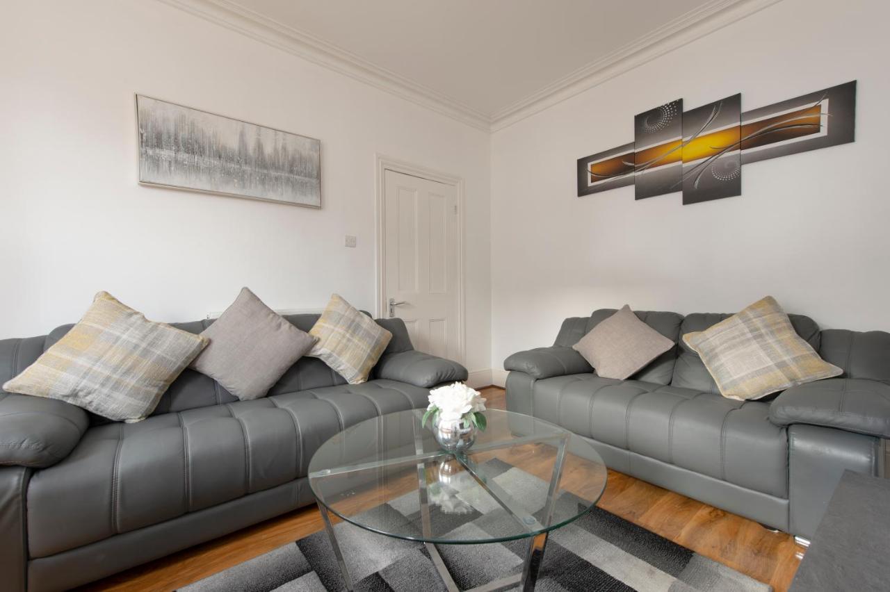 Fortified Home Rochester מראה חיצוני תמונה