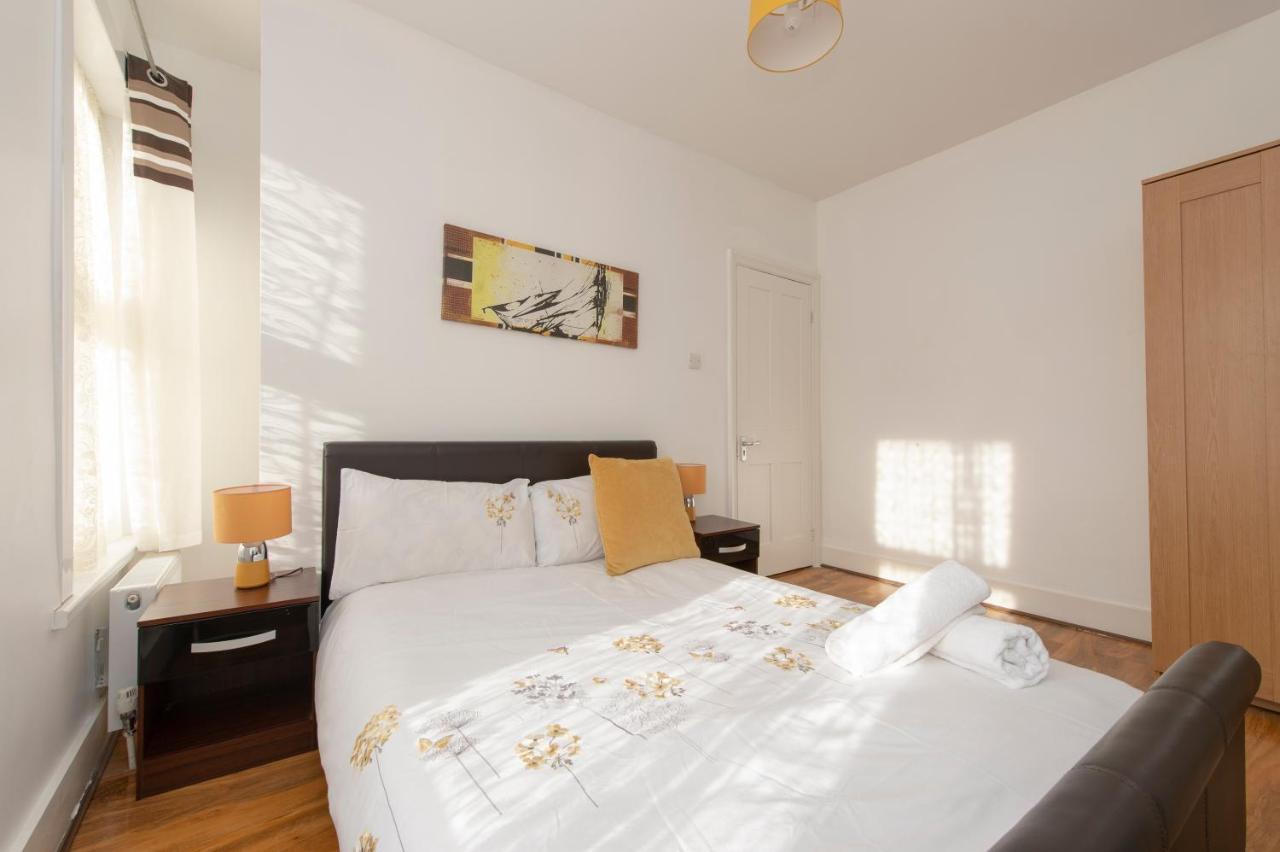 Fortified Home Rochester מראה חיצוני תמונה