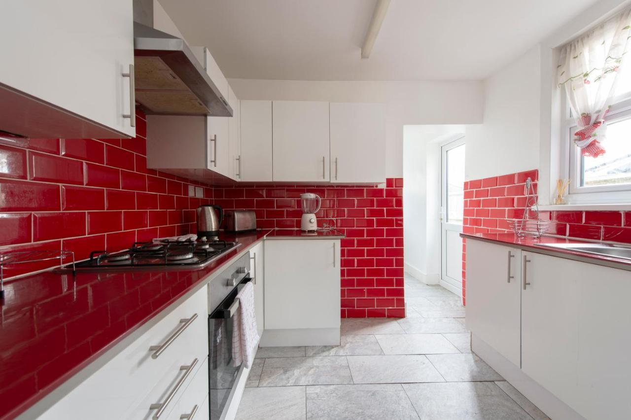 Fortified Home Rochester מראה חיצוני תמונה